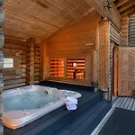 Lejlighedshotel Ana &