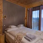 Ana &